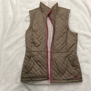 Mountain Hardwear Reversible Vest size M